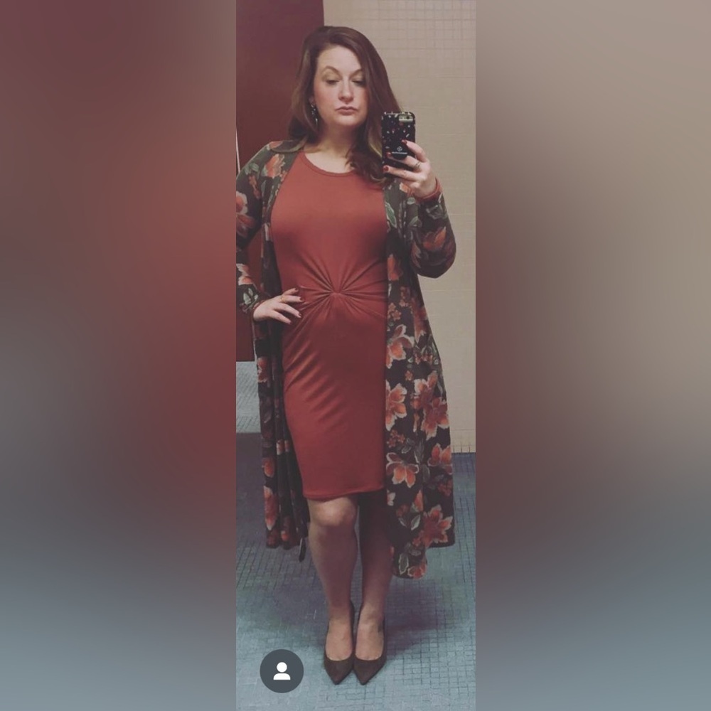 LIKE NEW Lularoe Sarah Duster Cardigan - Picture 1 of 4